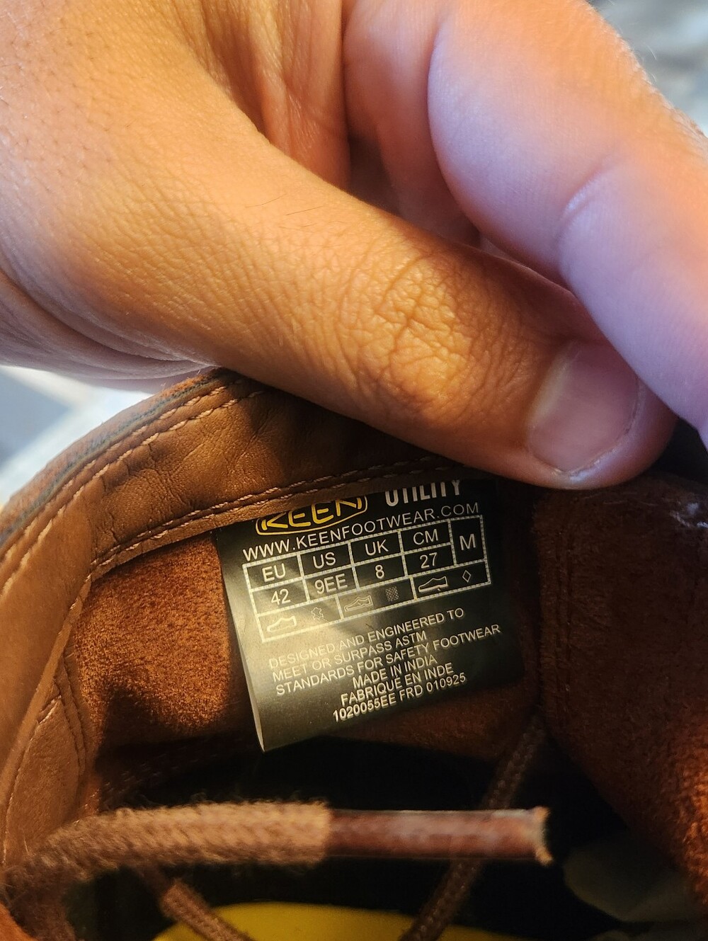 KEEN Men's Brown Leather Work Boots - Picture 4 of 4